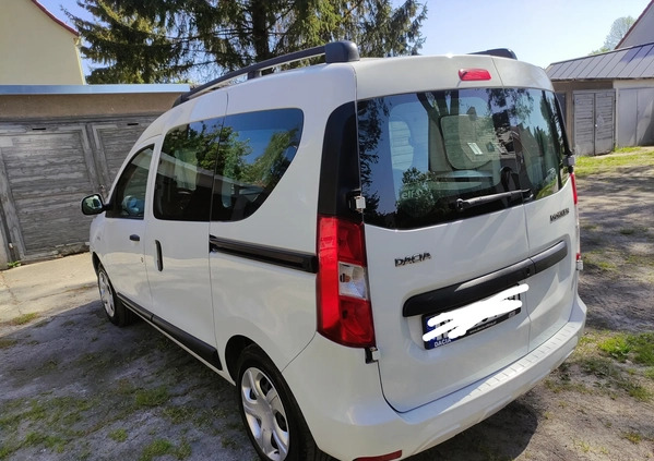 Dacia Dokker cena 36000 przebieg: 116870, rok produkcji 2016 z Elbląg małe 121